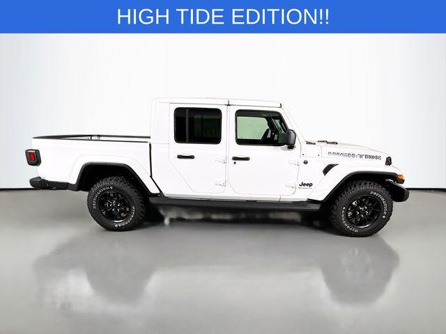 new 2025 Jeep Gladiator car, priced at $40,760