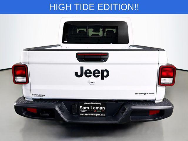 new 2025 Jeep Gladiator car, priced at $40,760