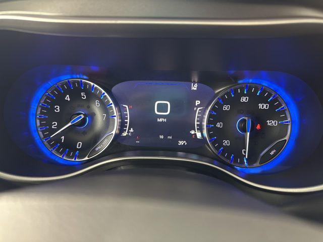 new 2025 Chrysler Pacifica car, priced at $40,920