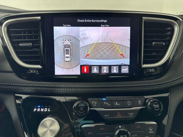 new 2025 Chrysler Pacifica car, priced at $40,920