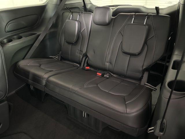 new 2025 Chrysler Pacifica car, priced at $40,920