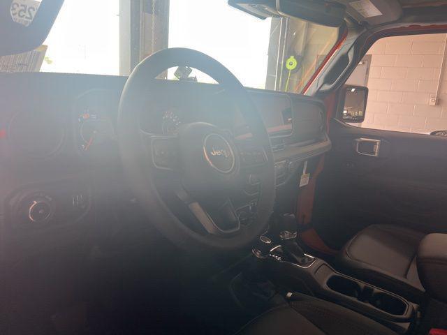 new 2025 Jeep Wrangler car, priced at $60,060