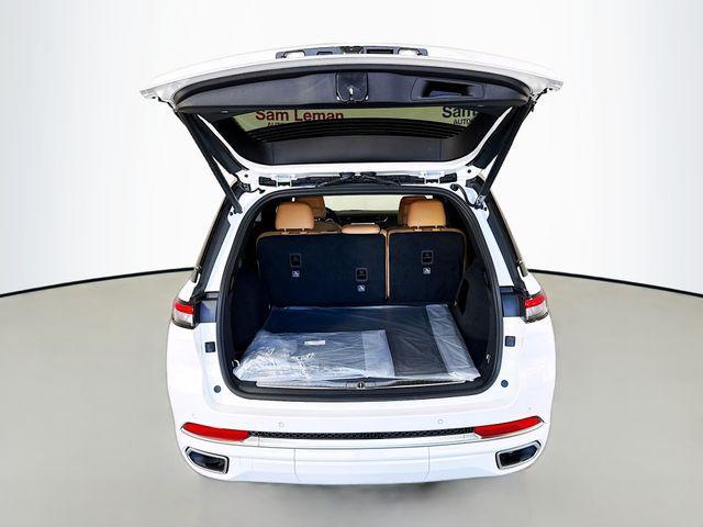 new 2025 Jeep Grand Cherokee car, priced at $53,655