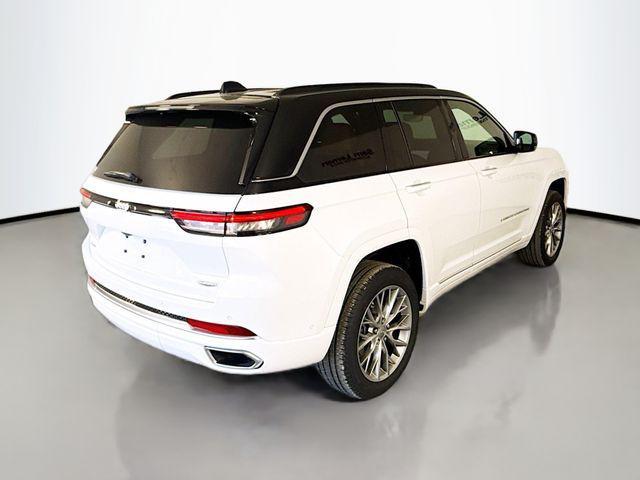 new 2025 Jeep Grand Cherokee car, priced at $53,655