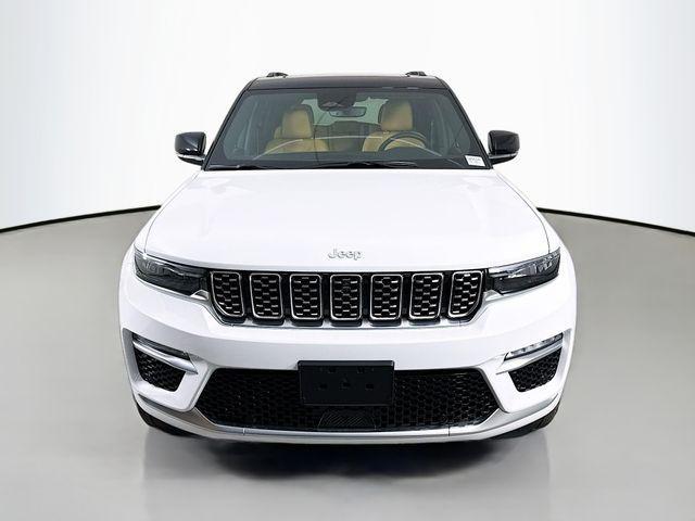 new 2025 Jeep Grand Cherokee car, priced at $53,655