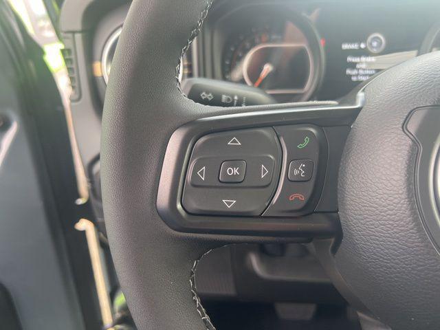 new 2025 Jeep Gladiator car, priced at $41,855
