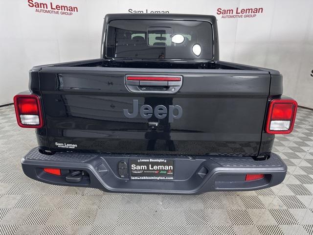 new 2025 Jeep Gladiator car, priced at $38,385