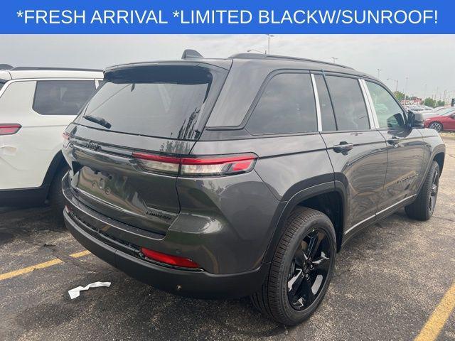 new 2025 Jeep Grand Cherokee car, priced at $44,235