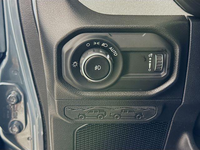 new 2025 Jeep Wrangler car, priced at $46,075