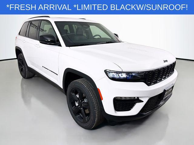 new 2025 Jeep Grand Cherokee car, priced at $43,640