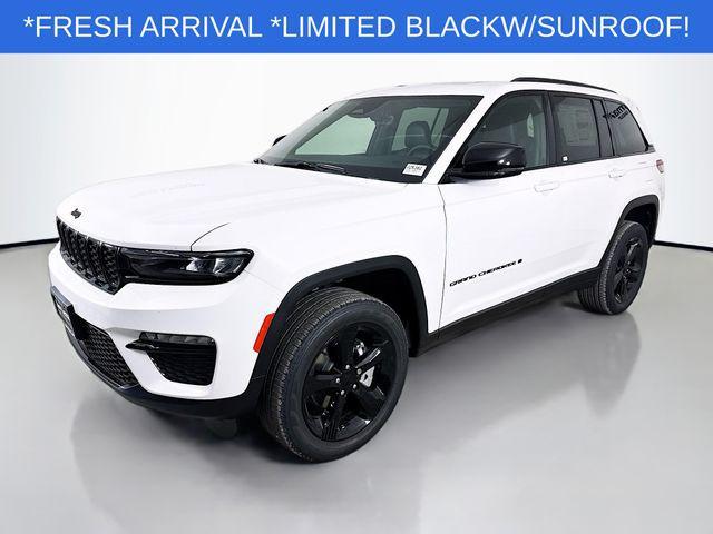 new 2025 Jeep Grand Cherokee car, priced at $43,640