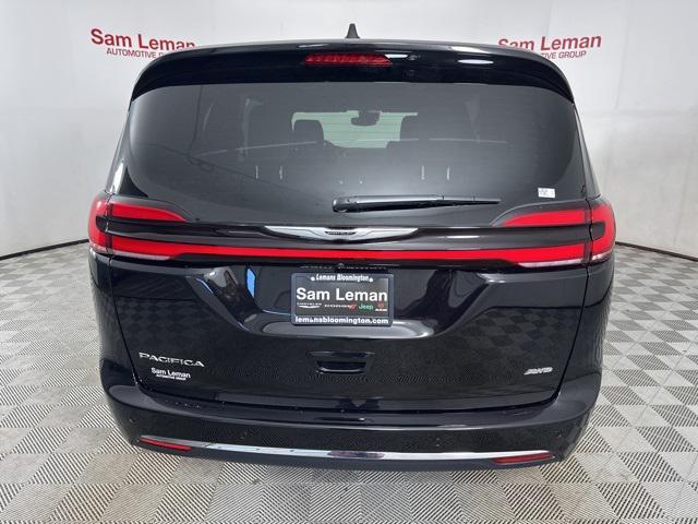 new 2025 Chrysler Pacifica car, priced at $40,420