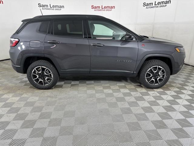 new 2024 Jeep Compass car, priced at $29,660