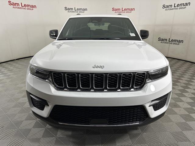 new 2025 Jeep Grand Cherokee car, priced at $35,625