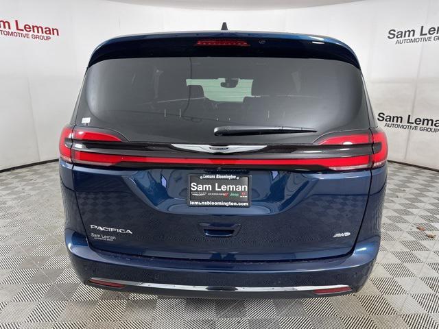 new 2025 Chrysler Pacifica car, priced at $41,915