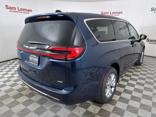 new 2025 Chrysler Pacifica car, priced at $41,915