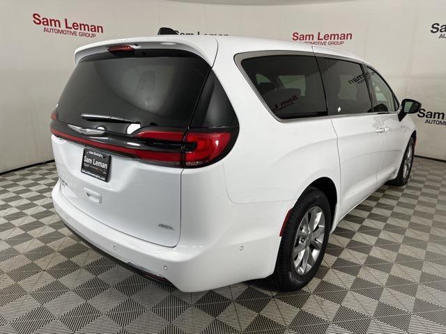 used 2024 Chrysler Pacifica car, priced at $38,900