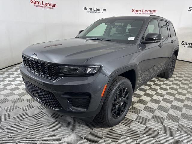 new 2025 Jeep Grand Cherokee car, priced at $39,530