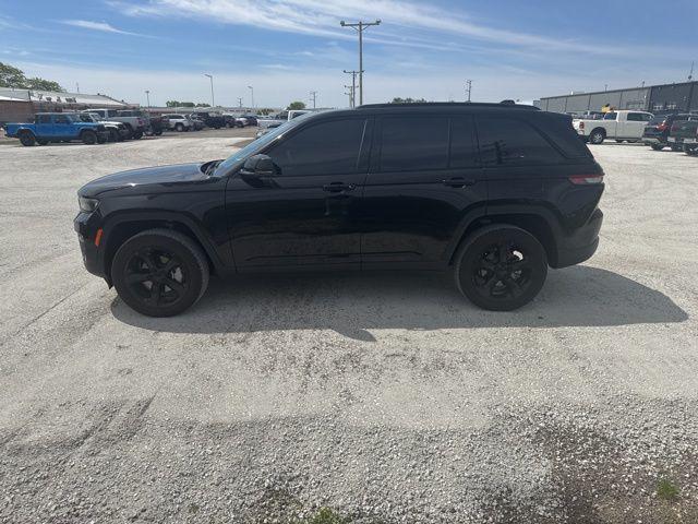 used 2024 Jeep Grand Cherokee car, priced at $43,695