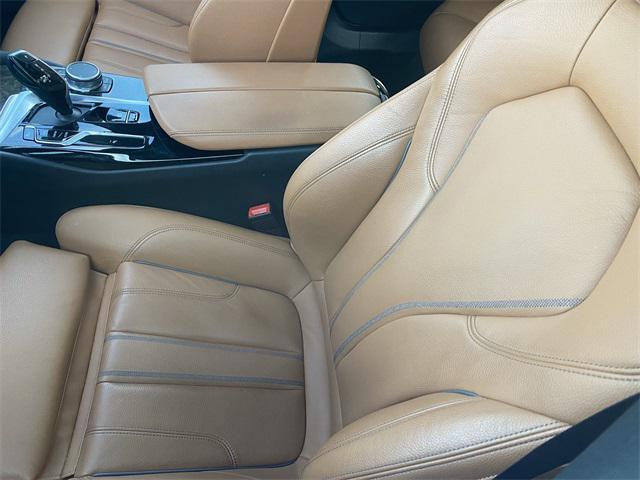 used 2022 BMW 540 car, priced at $39,326
