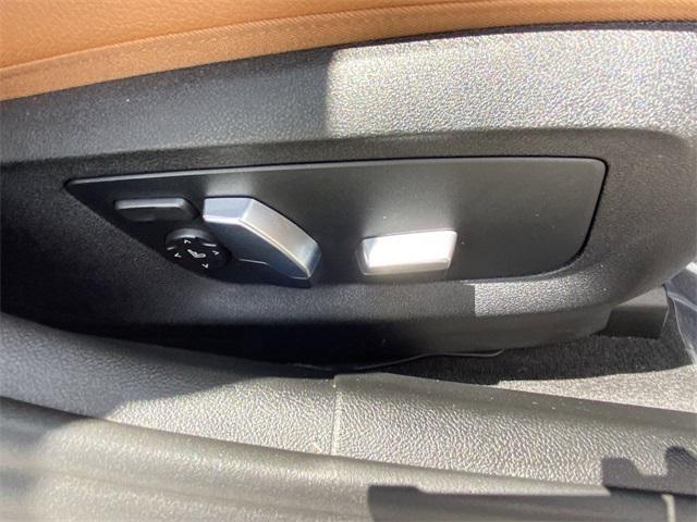 used 2022 BMW 540 car, priced at $38,114