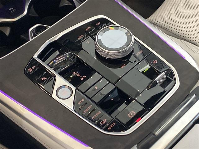 new 2025 BMW X7 car, priced at $90,950