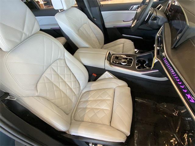 new 2025 BMW X7 car, priced at $90,950