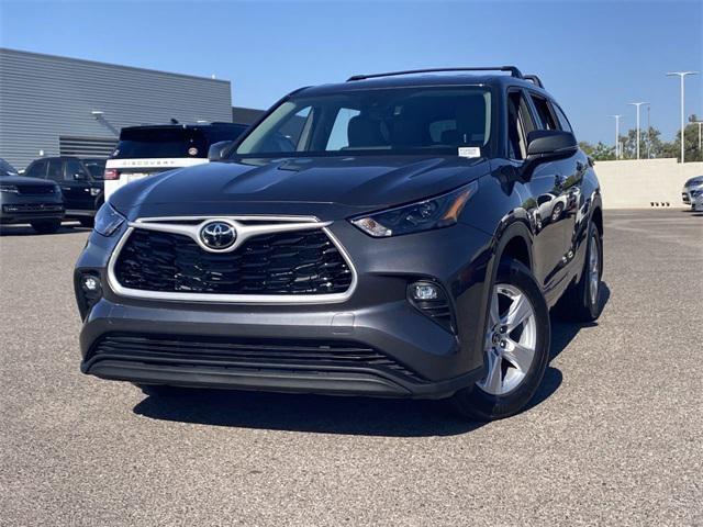 used 2022 Toyota Highlander car, priced at $36,988