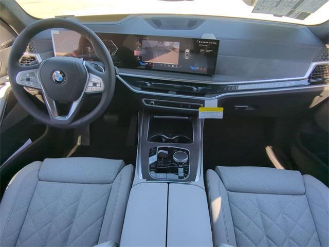 new 2025 BMW X7 car, priced at $91,600