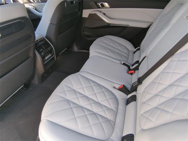 new 2025 BMW X7 car, priced at $91,600