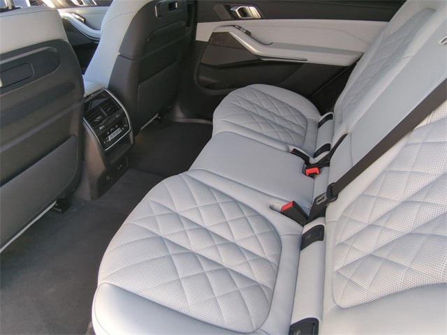 new 2025 BMW X7 car, priced at $91,600