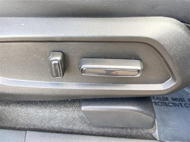 used 2023 Honda Pilot car, priced at $40,579