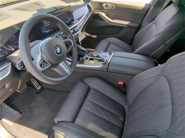new 2025 BMW X7 car, priced at $98,175