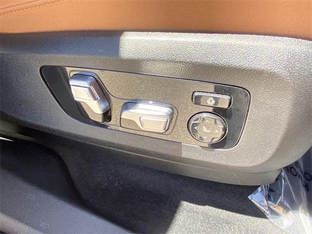 used 2021 BMW X6 car, priced at $62,204