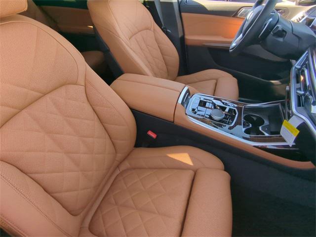 new 2026 BMW X7 car, priced at $91,515