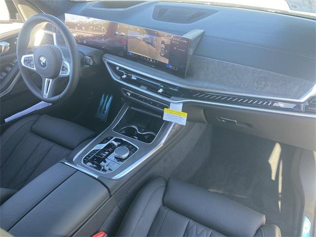 new 2025 BMW X7 car, priced at $115,255