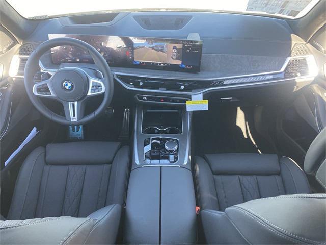 new 2025 BMW X7 car, priced at $115,255