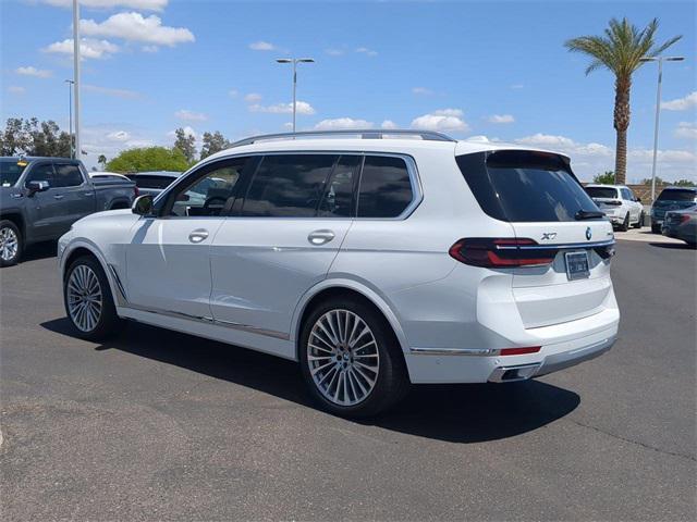new 2025 BMW X7 car, priced at $89,425