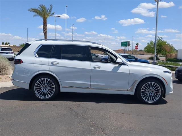 new 2025 BMW X7 car, priced at $89,425