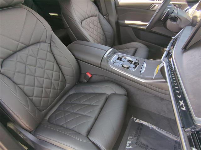 new 2025 BMW X7 car, priced at $89,425