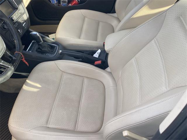 used 2015 Volkswagen Jetta car, priced at $13,987