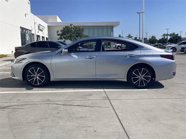 used 2022 Lexus ES 300h car, priced at $36,428