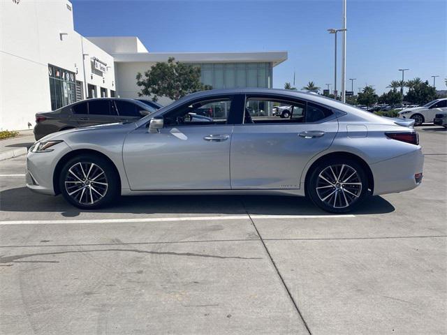 used 2022 Lexus ES 300h car, priced at $39,437