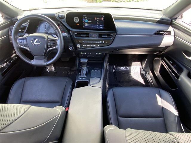 used 2022 Lexus ES 300h car, priced at $39,437