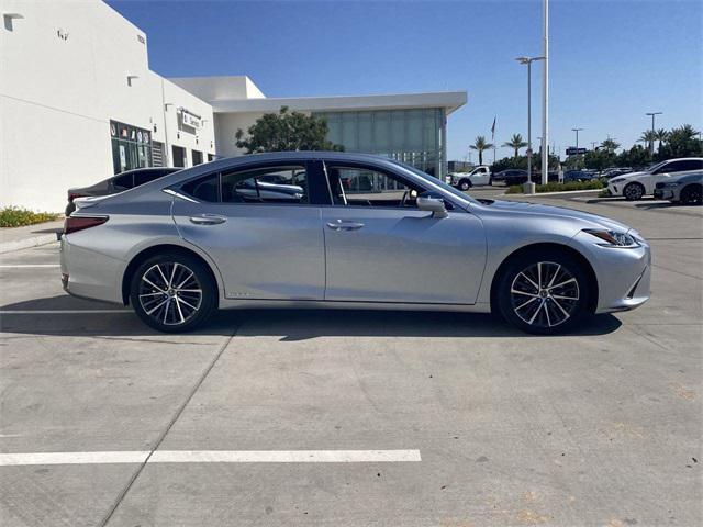 used 2022 Lexus ES 300h car, priced at $39,437