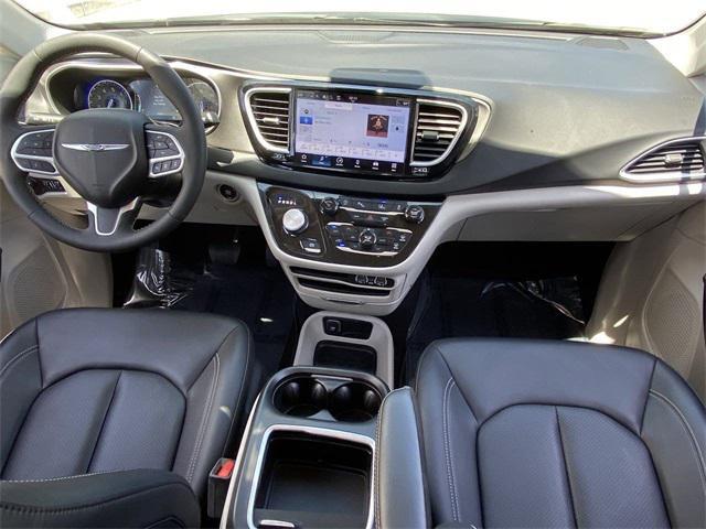 used 2024 Chrysler Pacifica car, priced at $29,636