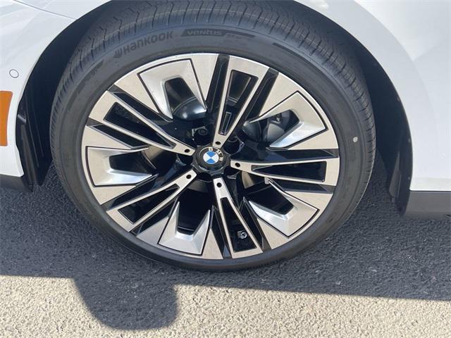 new 2025 BMW 530 car, priced at $61,575