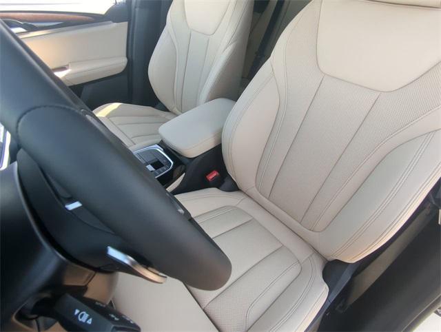 new 2025 BMW X4 car, priced at $60,985