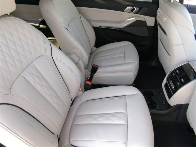 new 2025 BMW X7 car, priced at $99,800