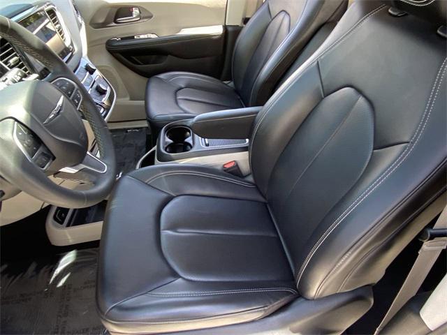 used 2023 Chrysler Pacifica car, priced at $24,301